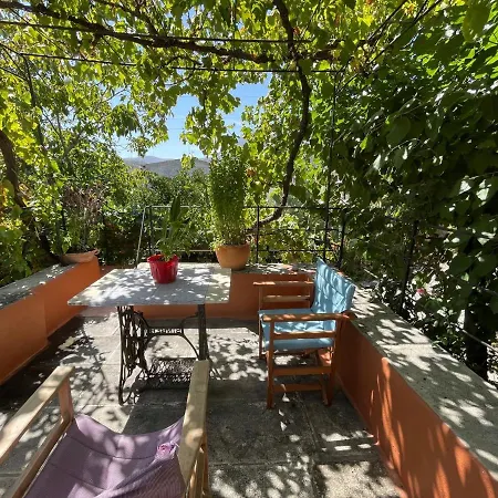 Holiday home Accetto, Stone House With Pool Ano Asites