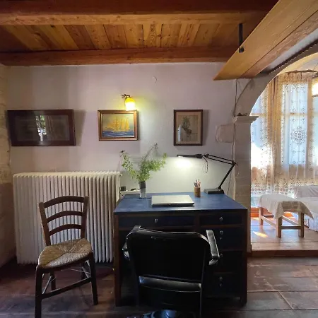 Accetto, Stone House With Pool *